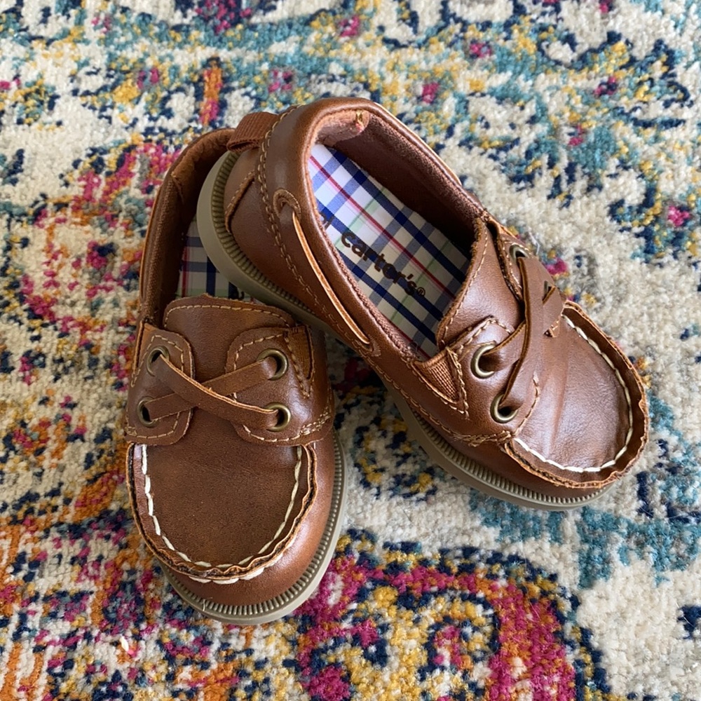Carter’s Boat shoes size 5